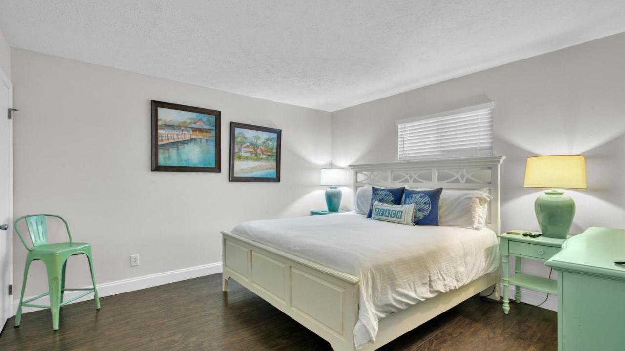 Crystal Villas 12B - Updated 2 Bedroom With Loft Beach Front Condo In The Heart Of Destin Kültér fotó